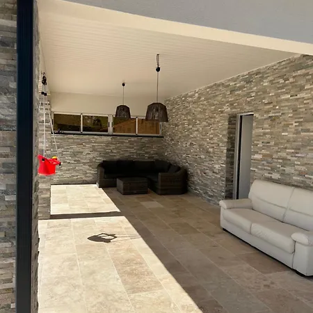 Dependance Maisonnette Paisible Piscine Privee Holiday home Bias (Lot-et-Garonne)